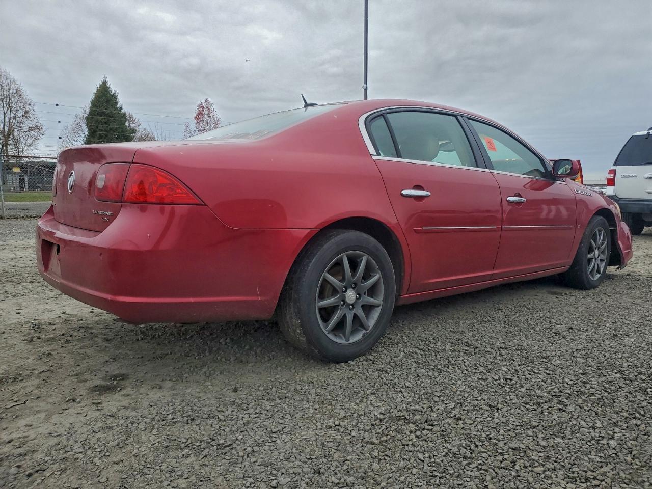 Buick Lucerne Cxl Image 2