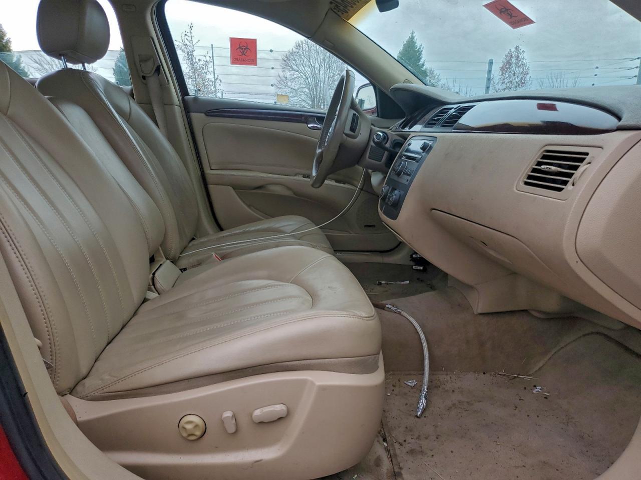 Buick Lucerne Cxl Image 6