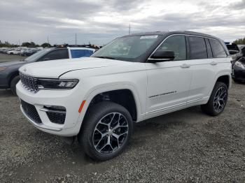  Salvage Jeep Grand Cherokee