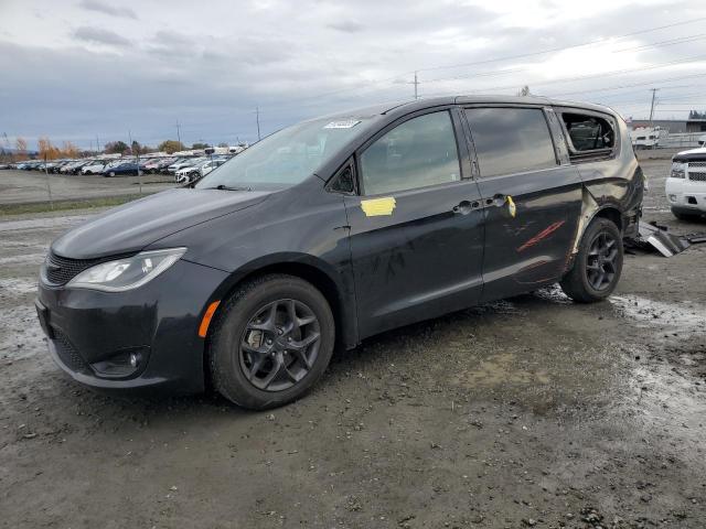  Salvage Chrysler Pacifica