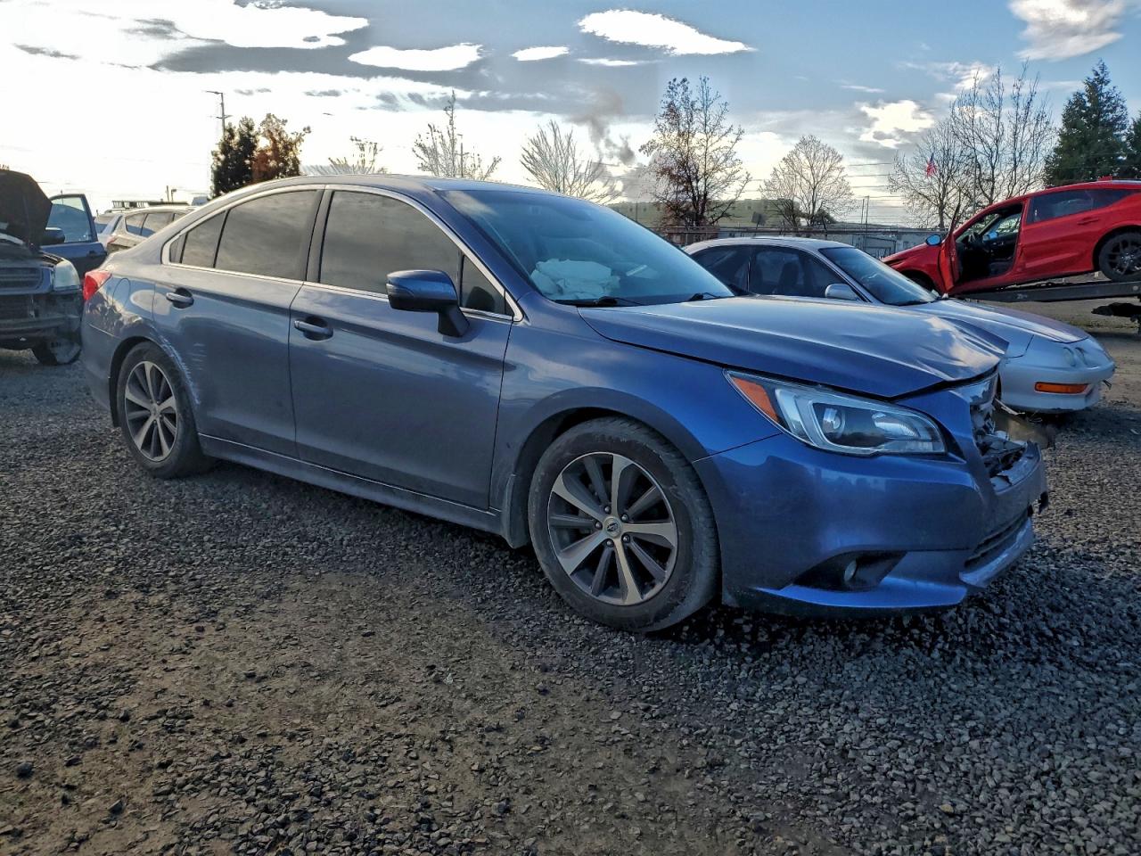 Subaru Legacy 2.5i Limited Image 10