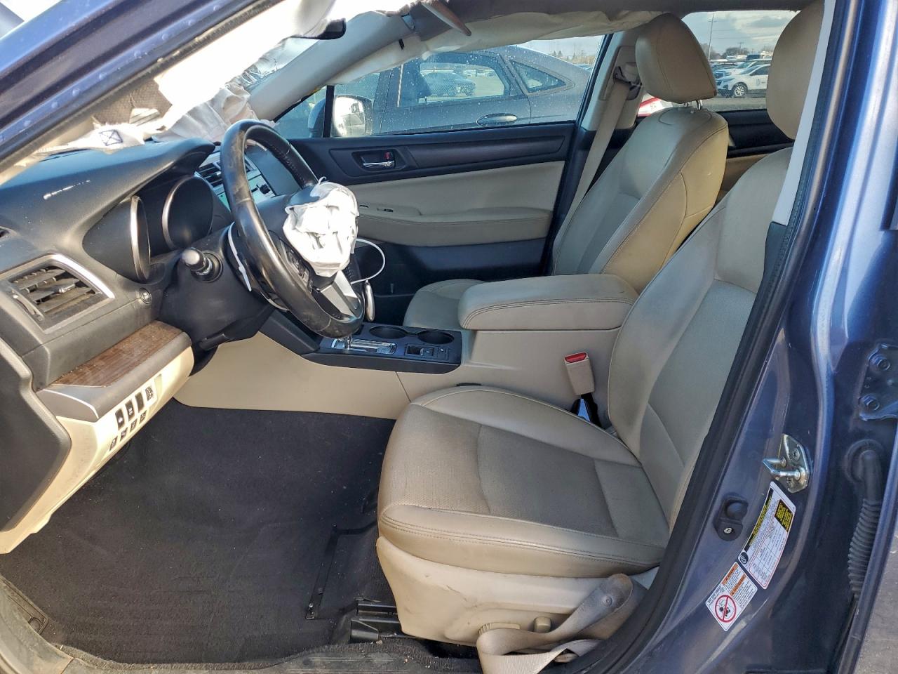 Subaru Legacy 2.5i Limited Image 5