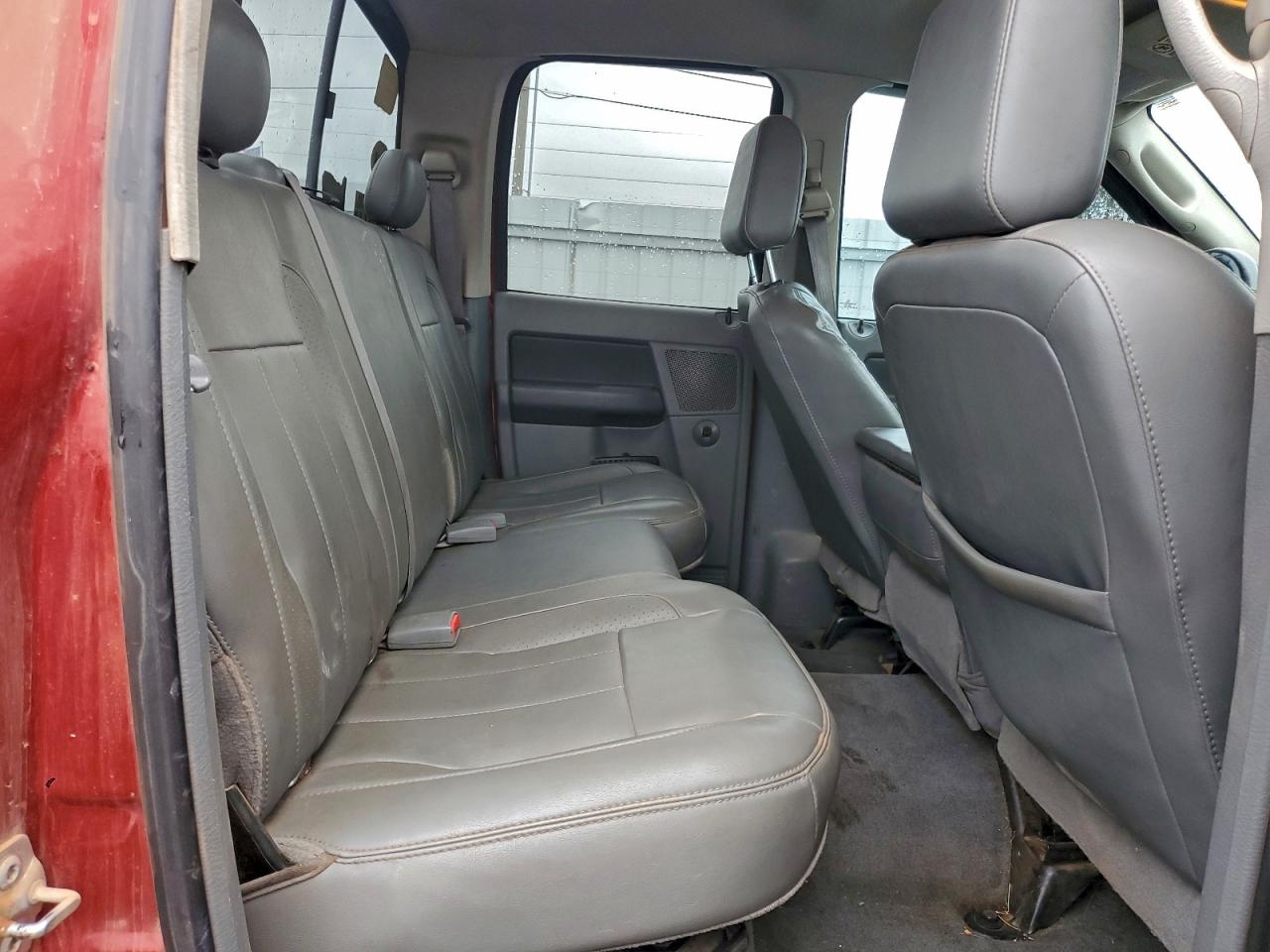 Dodge Ram 3500 Image 3