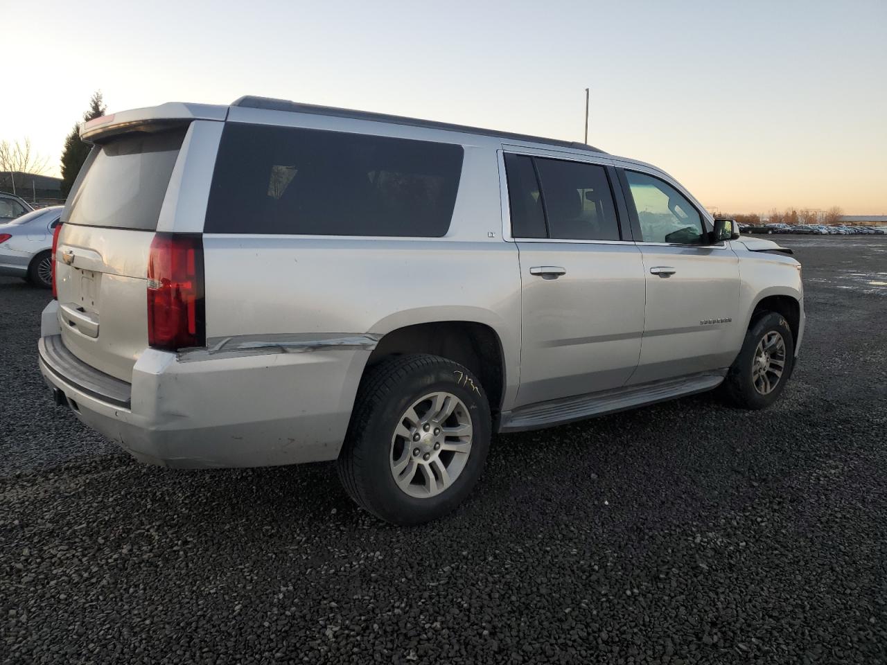 Chevrolet Suburban K1500 Lt Image 5
