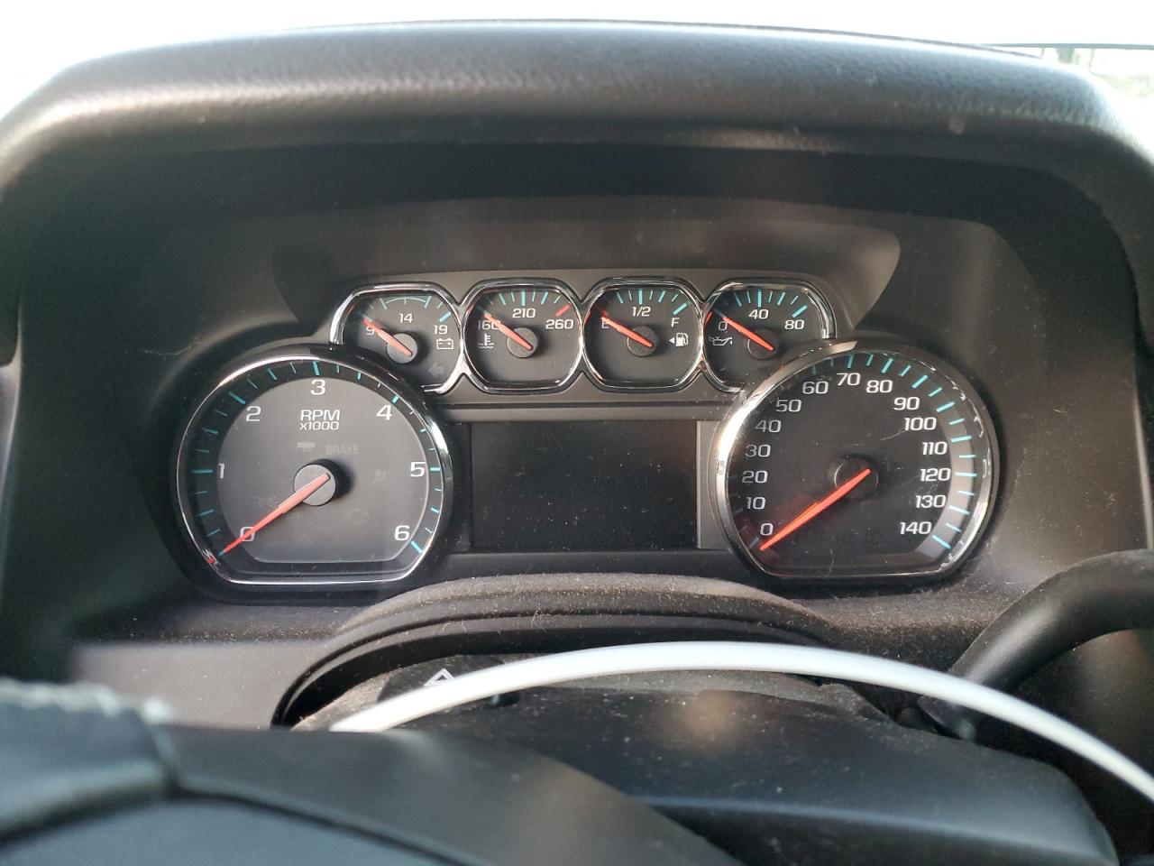 Chevrolet Suburban K1500 Lt Image 7