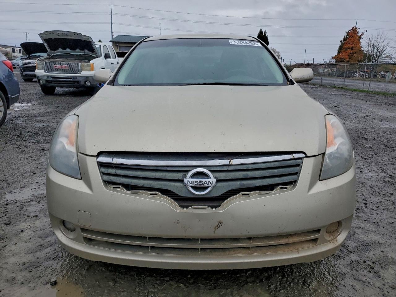 Nissan Altima 2.5 Image 9