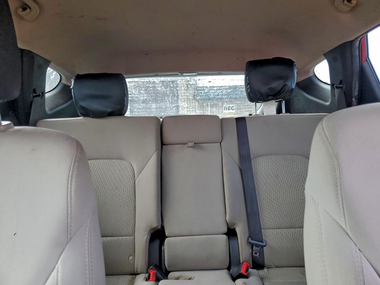 Hyundai SANTA FE Image 13