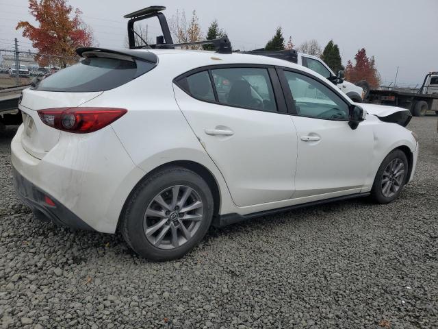 Mazda 3 Touring Image 10
