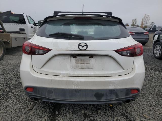 Mazda 3 Touring Image 4