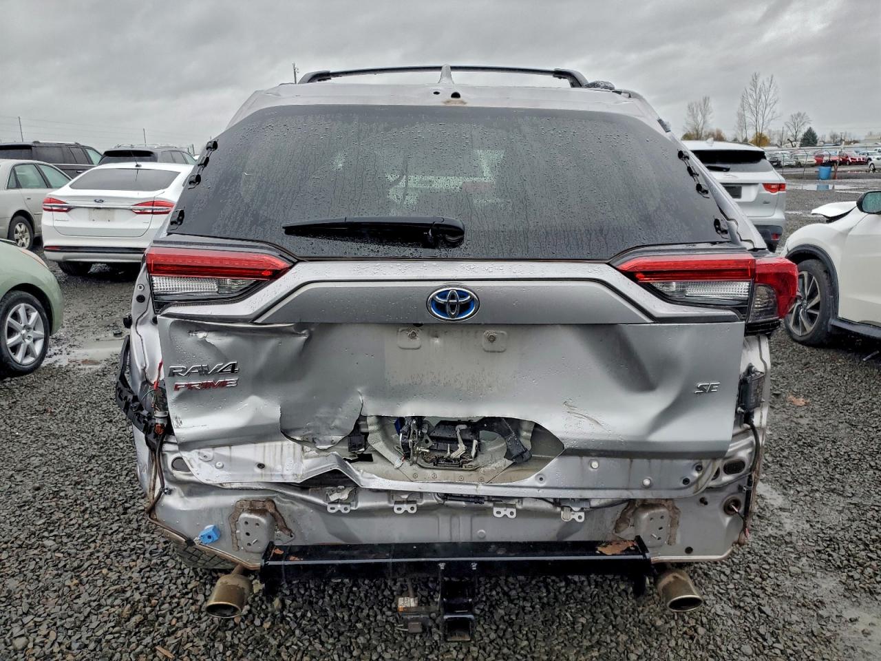 Toyota RAV4 Se Image 6