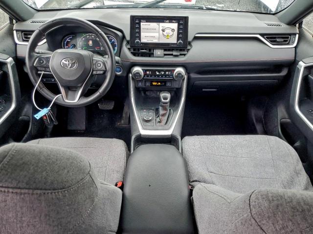 Toyota RAV4 Se Image 12