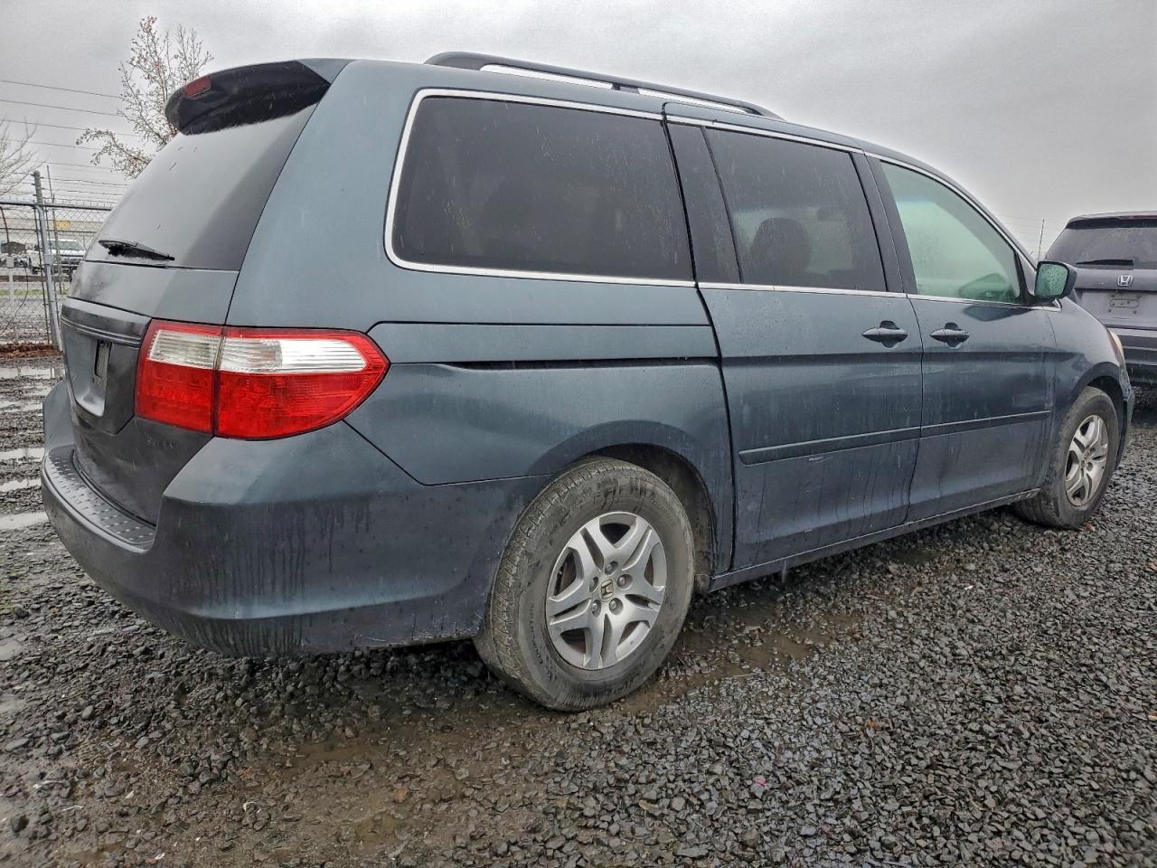 Honda Odyssey Exl Image 2