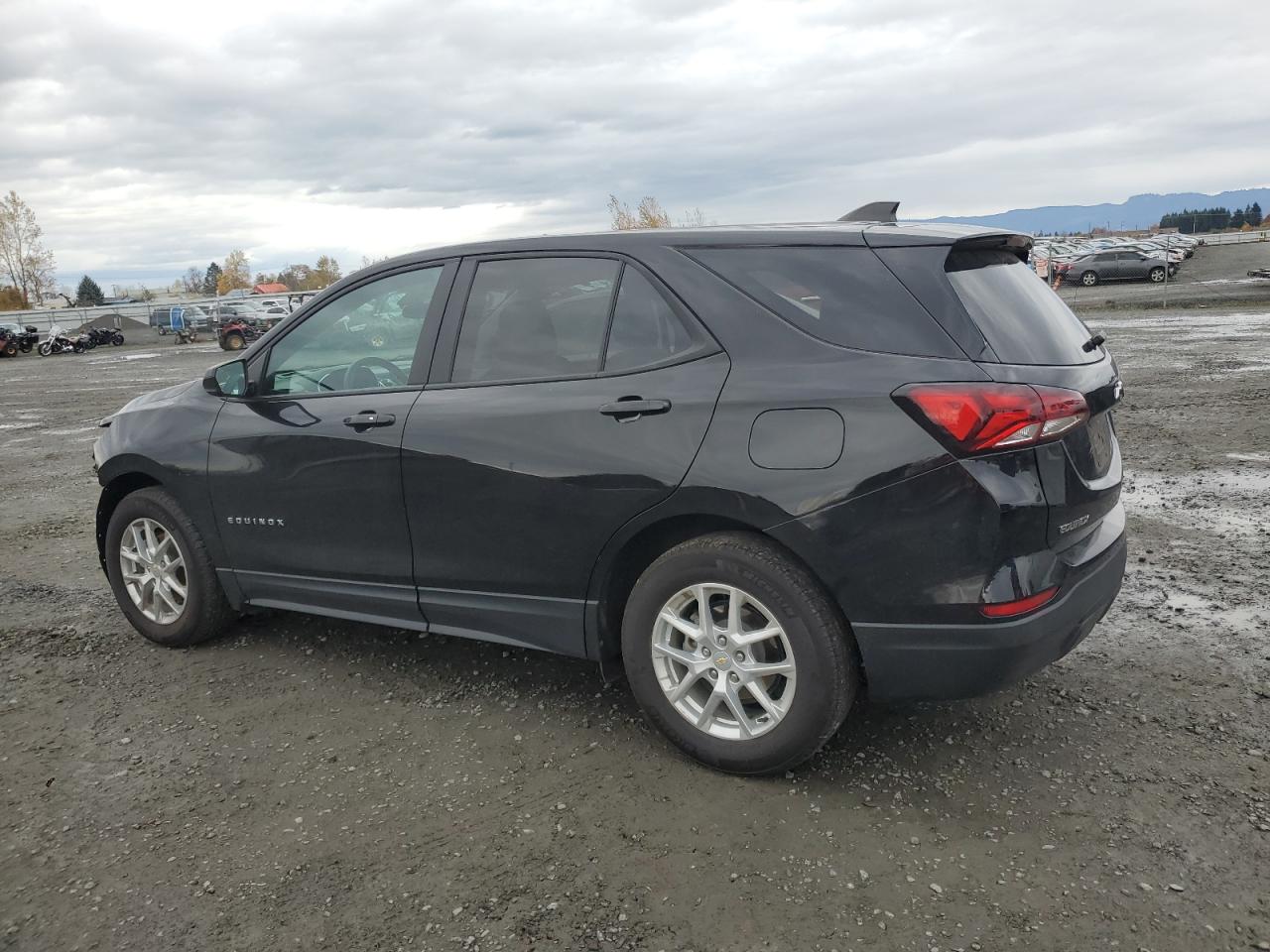 Chevrolet Equinox Ls Image 8