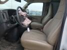 GMC Savana G3500 Image 8