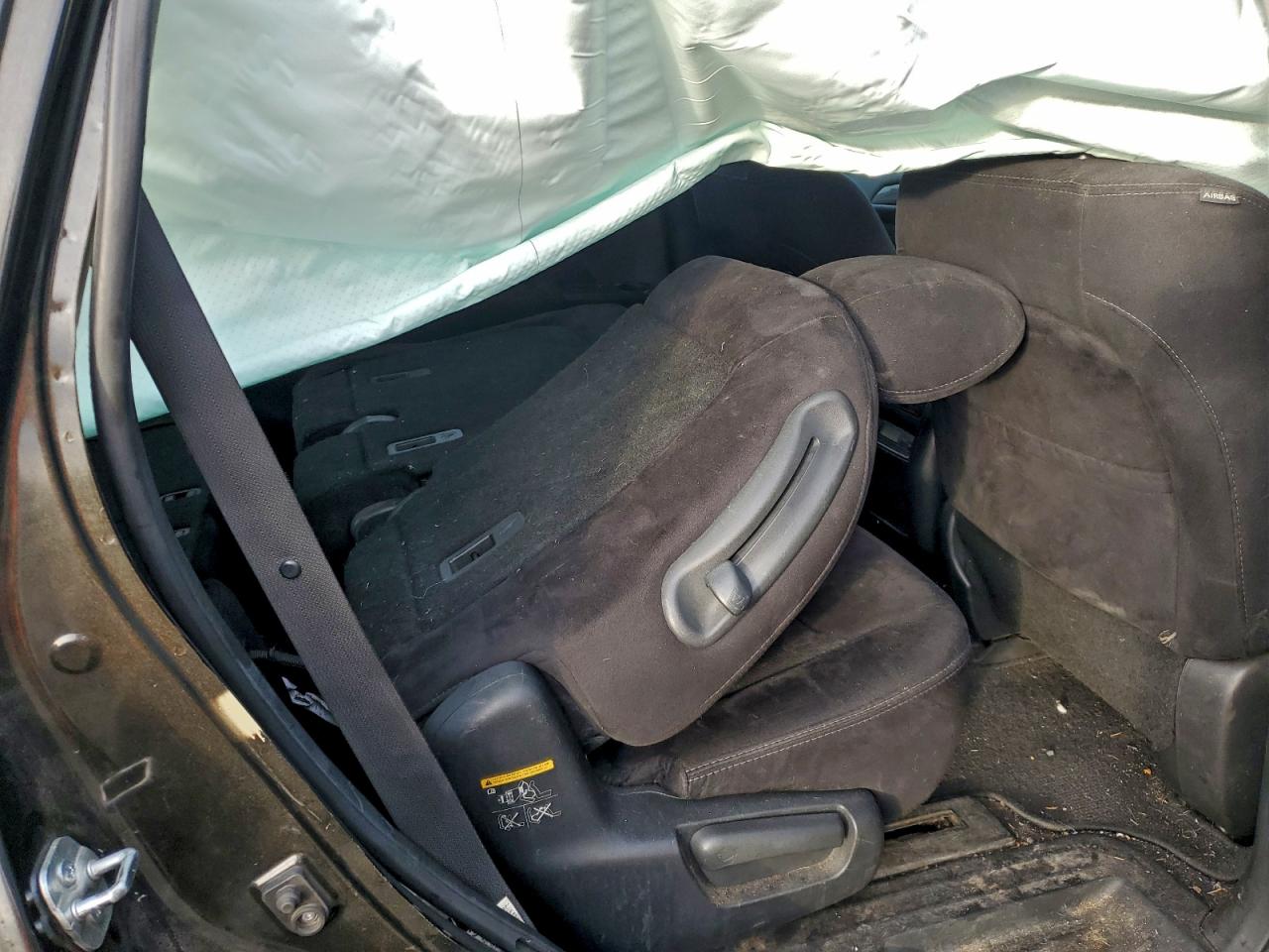 Nissan Pathfinder S Image 8