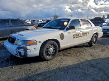 Salvage Ford Crown Vic
