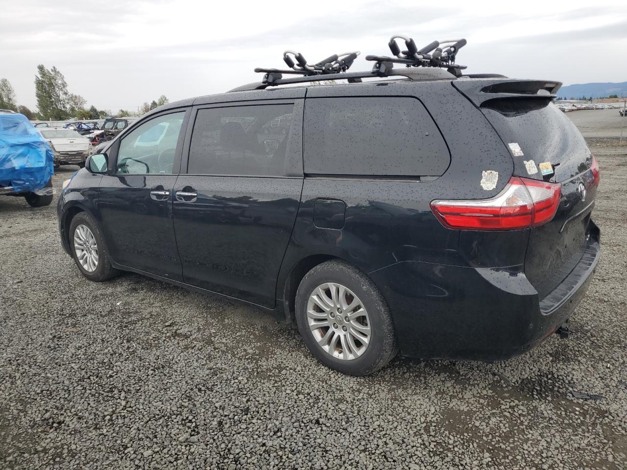 Toyota Sienna Xle Image 6