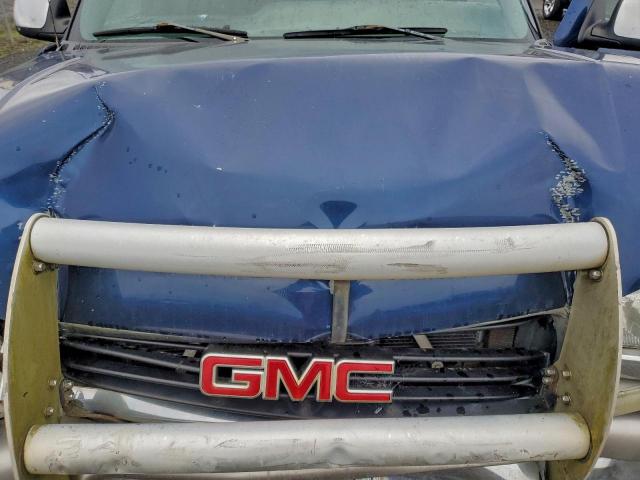 GMC Sierra K2500 Image 8