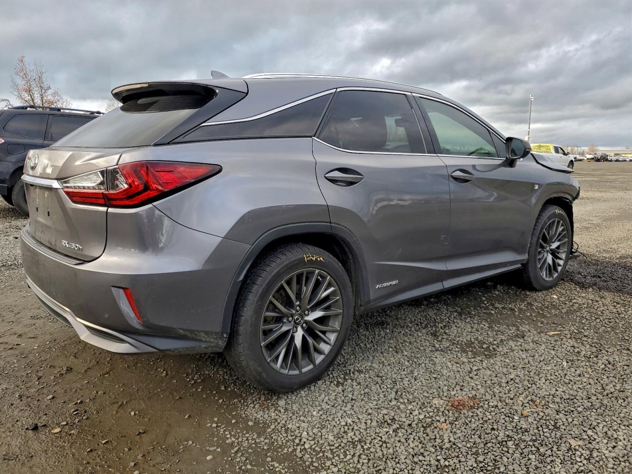 Lexus RX 450h Base Image 2