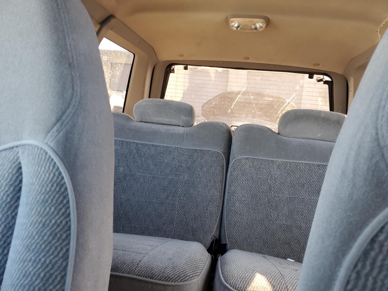 Ford Explorer Image 7