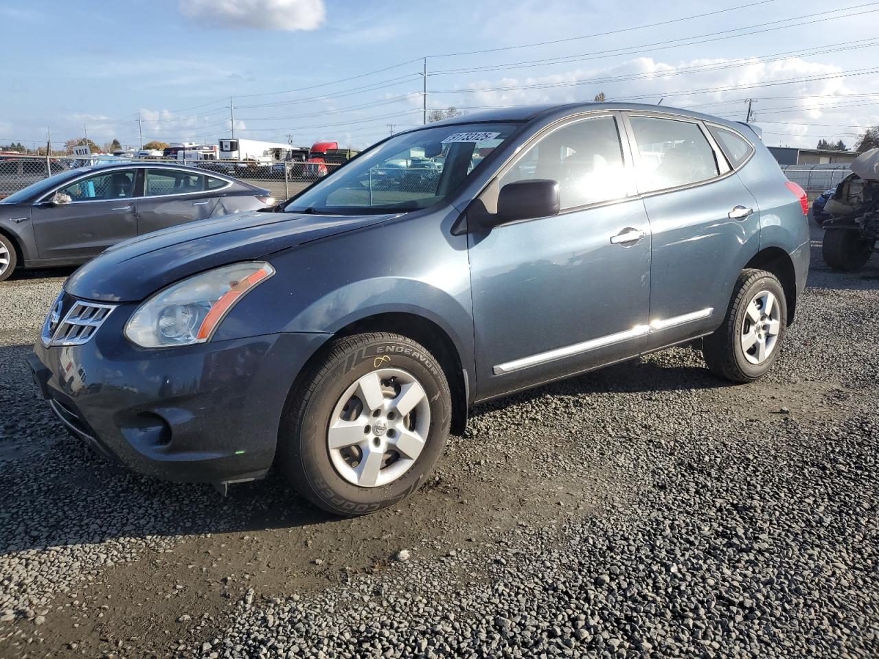 Nissan Rogue S Image 1