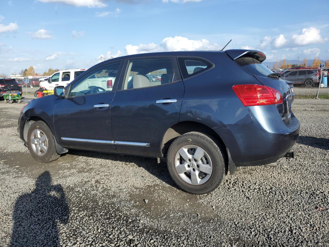 Nissan Rogue S Image 12