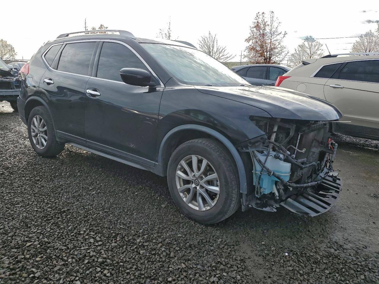 Nissan Rogue S Image 13