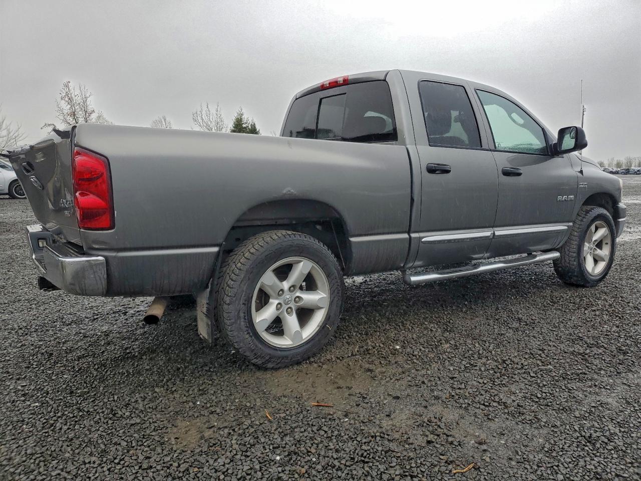 Dodge Ram 1500 St Image 11