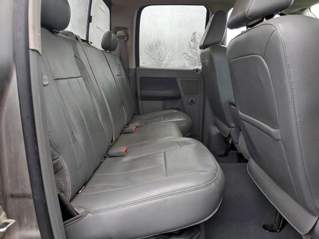 Dodge Ram 1500 St Image 12