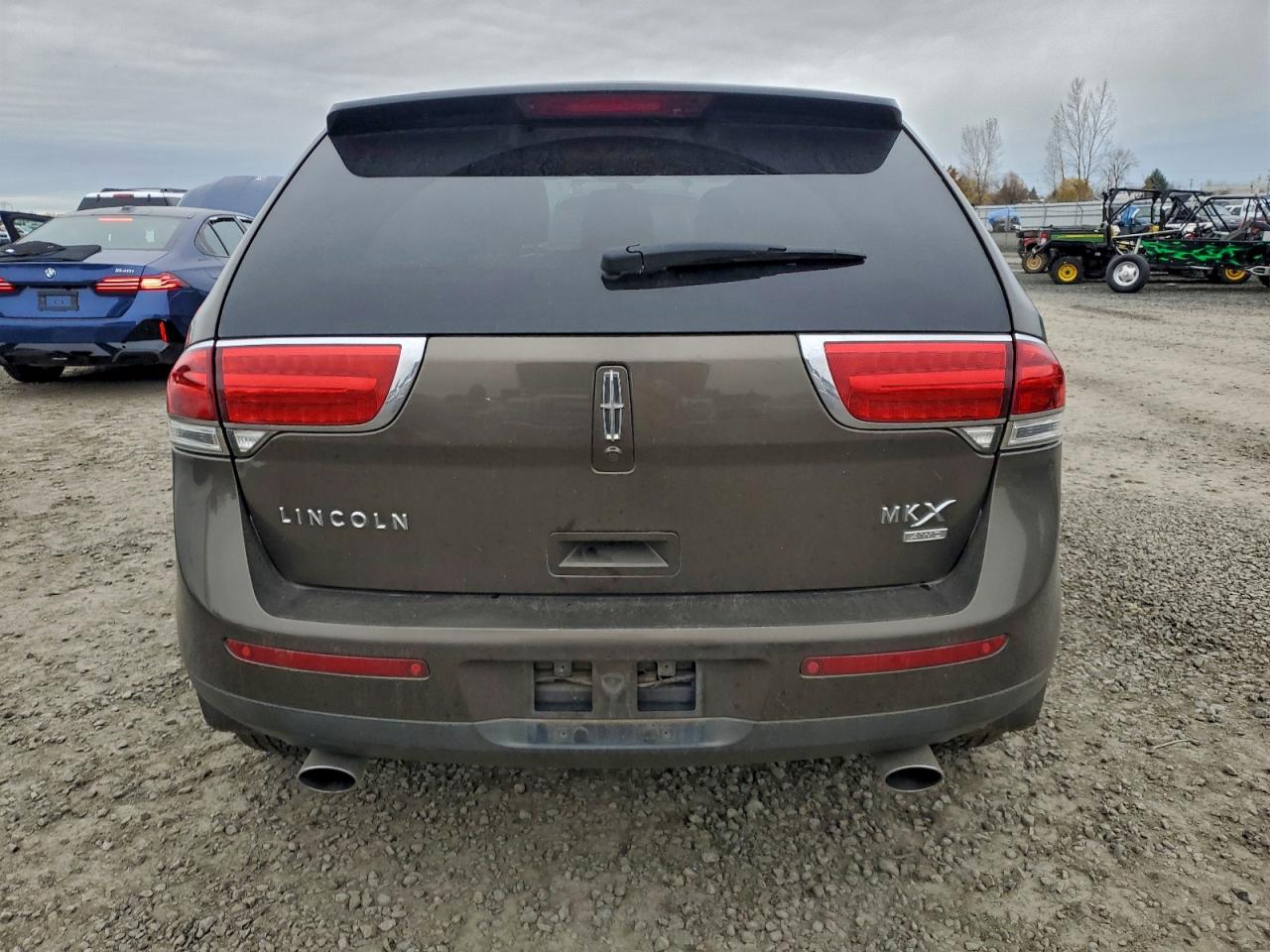 Lincoln MKX Image 9