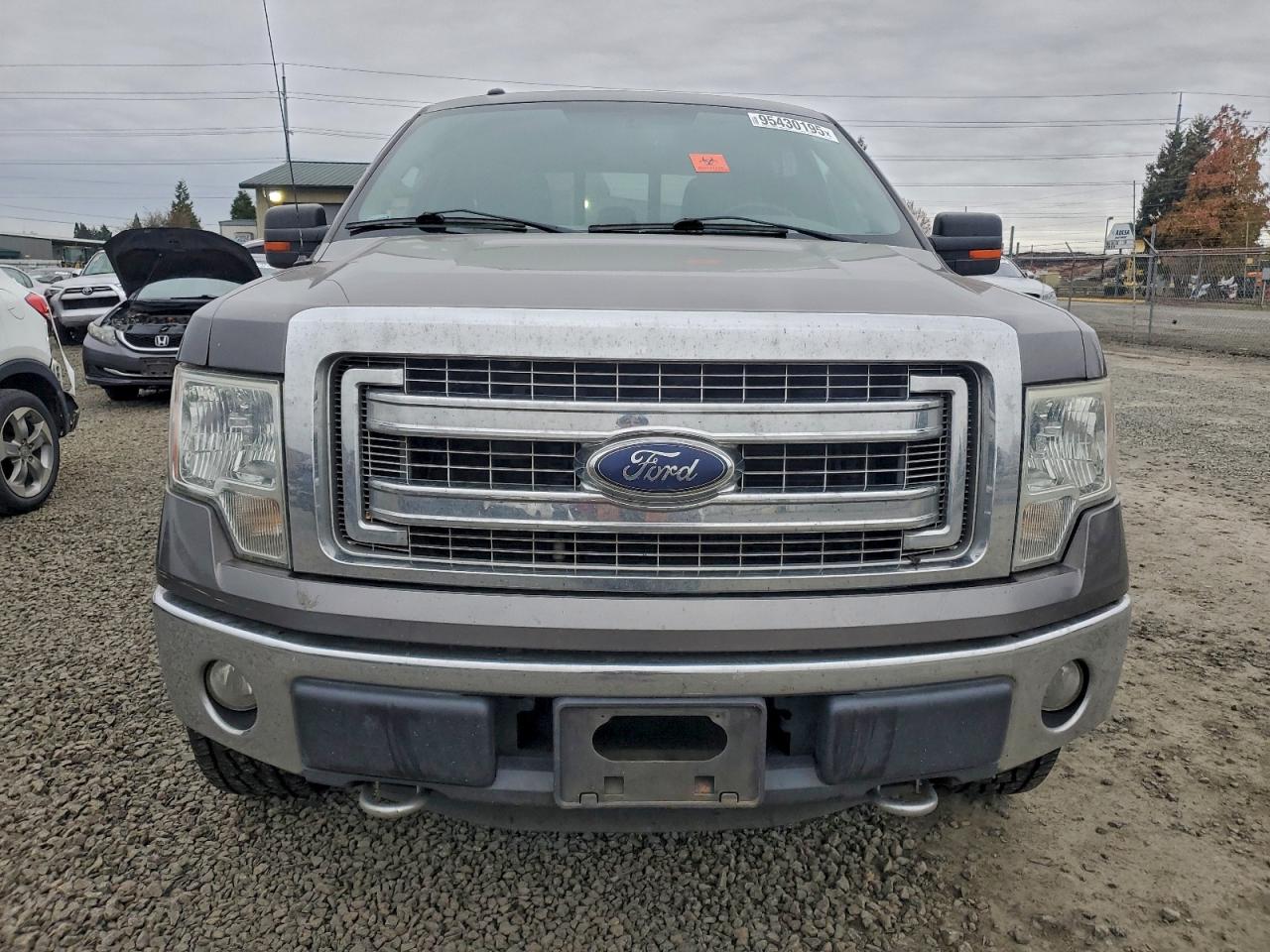 Ford F-150 Supercrew Image 3