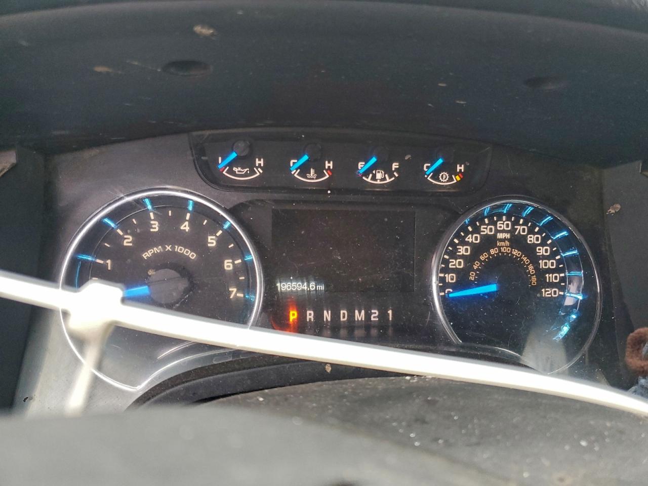 Ford F-150 Supercrew Image 6