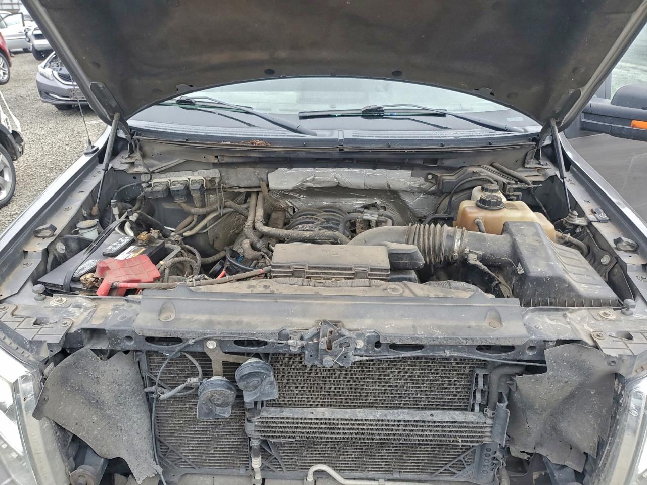 Ford F-150 Supercrew Image 11