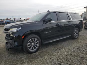  Salvage Chevrolet Suburban