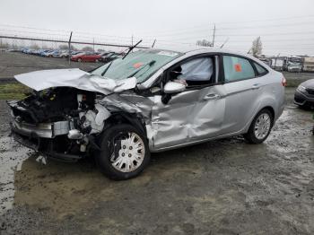  Salvage Ford Fiesta