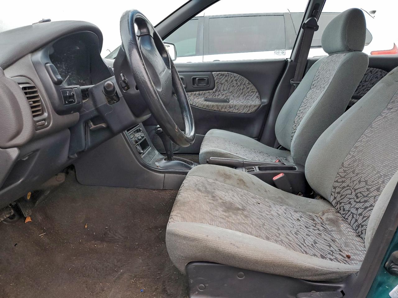 Subaru Impreza Outback Image 2