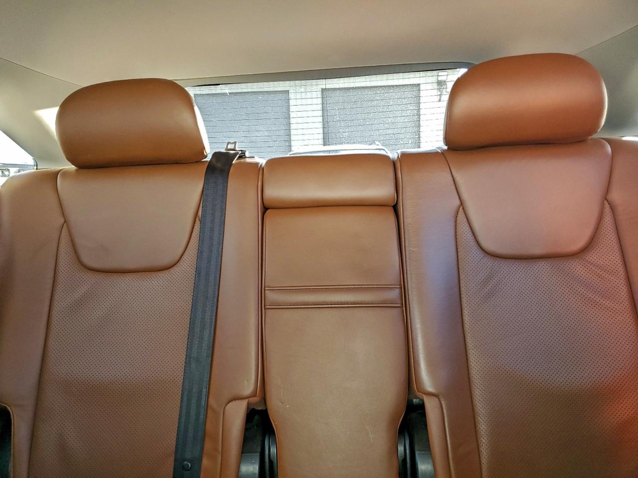 Lexus RX 350 Base Image 8