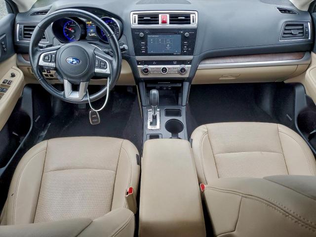 Subaru Outback 2.5i Limited Image 9