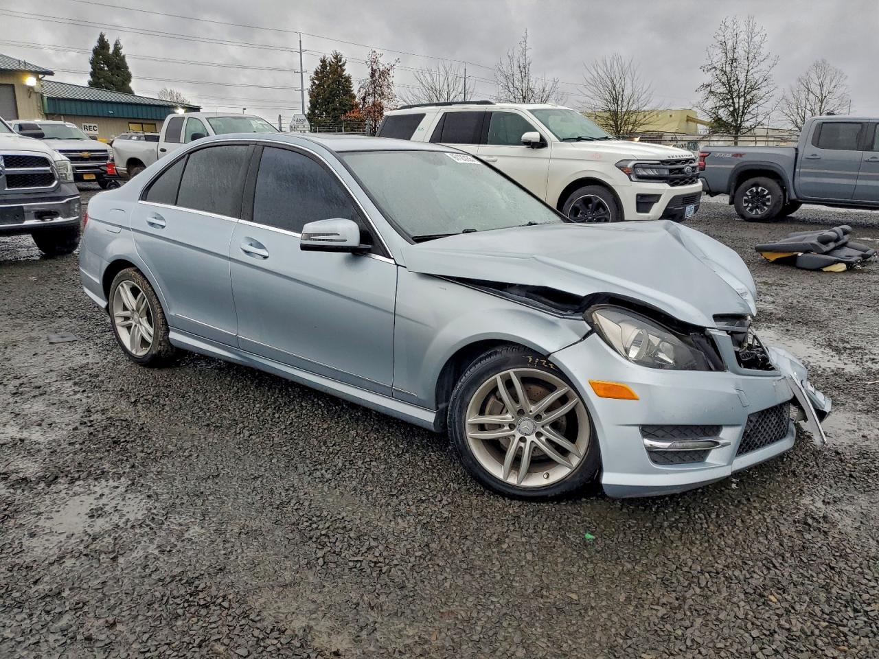 Mercedes-Benz C-Class 250 Image 6