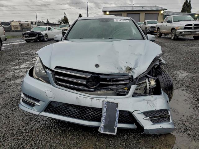 Mercedes-Benz C-Class 250 Image 10