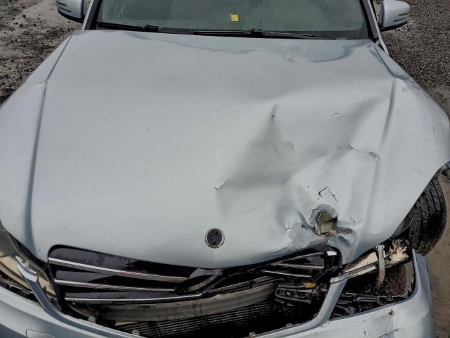 Mercedes-Benz C-Class 250 Image 12