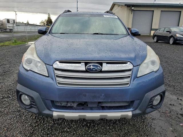 Subaru Outback 2.5i Limited Image 6