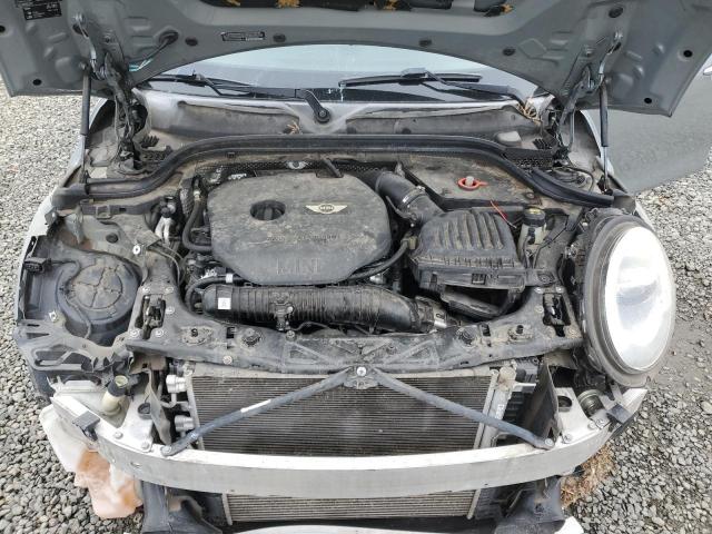 MINI Cooper S Image 2