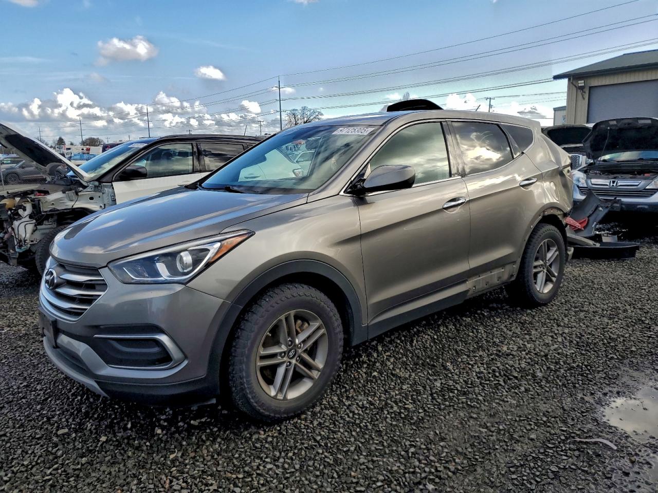 Hyundai SANTA FE Image 1
