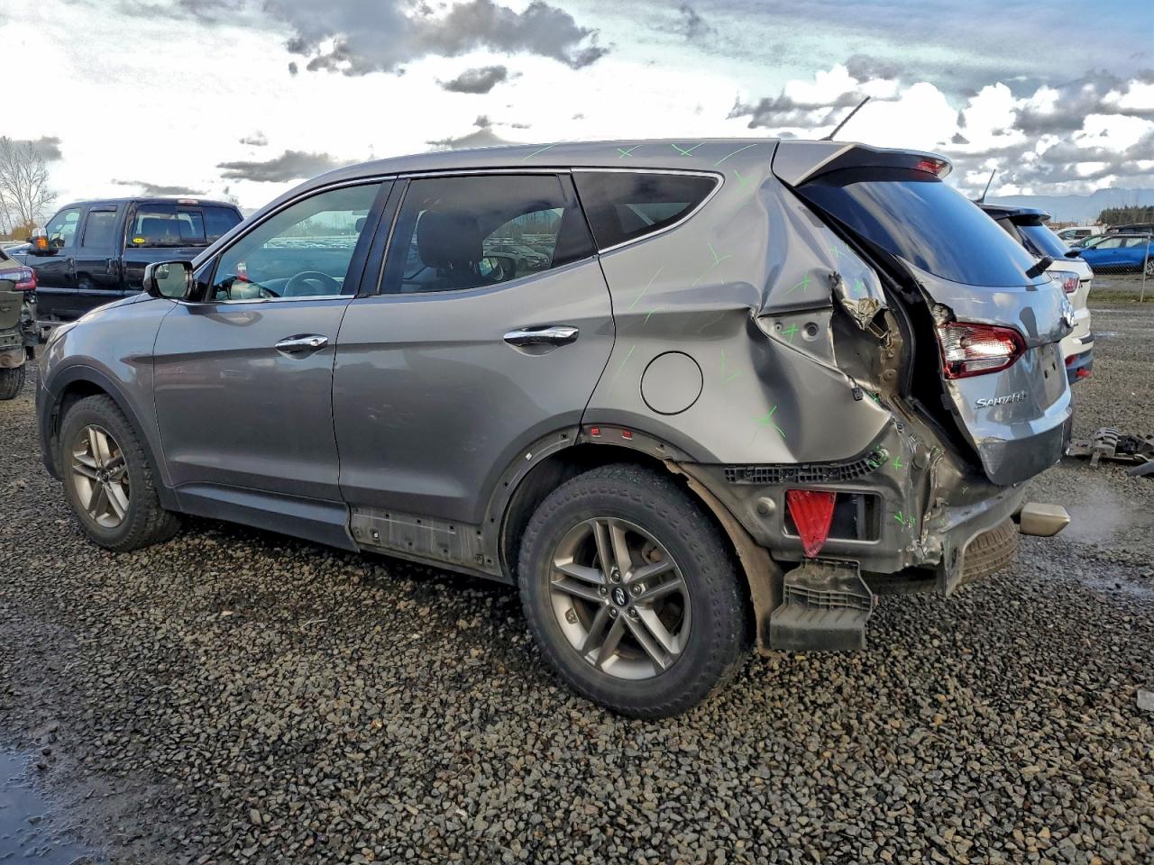 Hyundai SANTA FE Image 5
