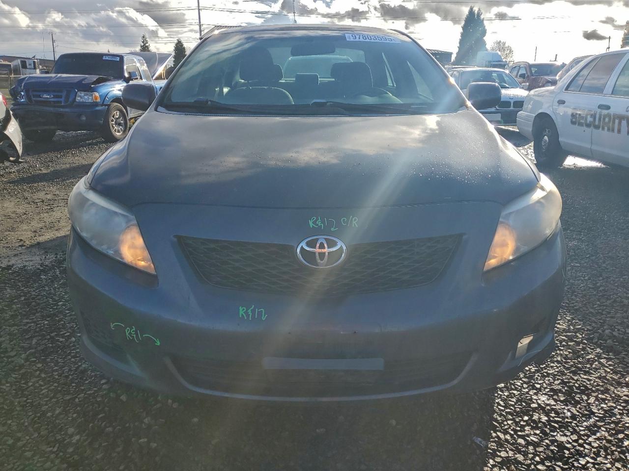 Toyota Corolla Base Image 5