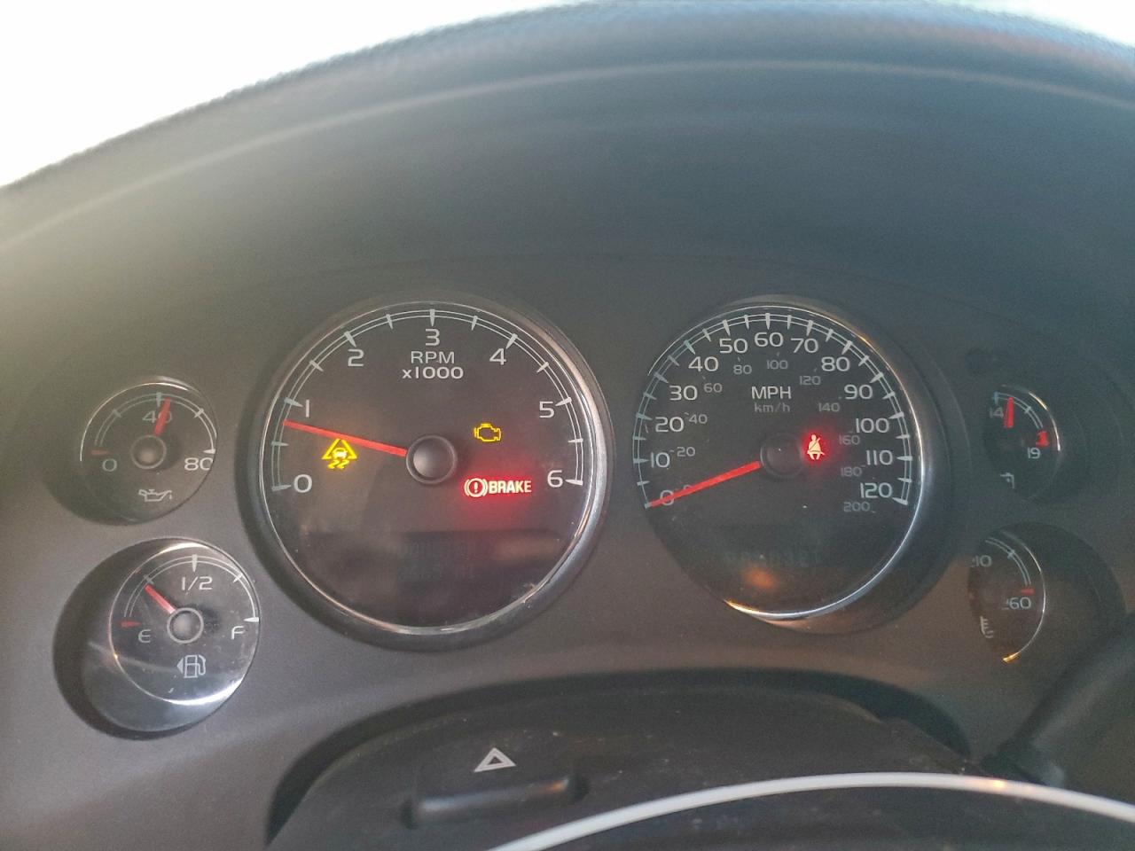 GMC Sierra K1500 Image 11