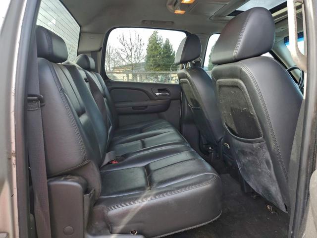 GMC Sierra K1500 Image 12