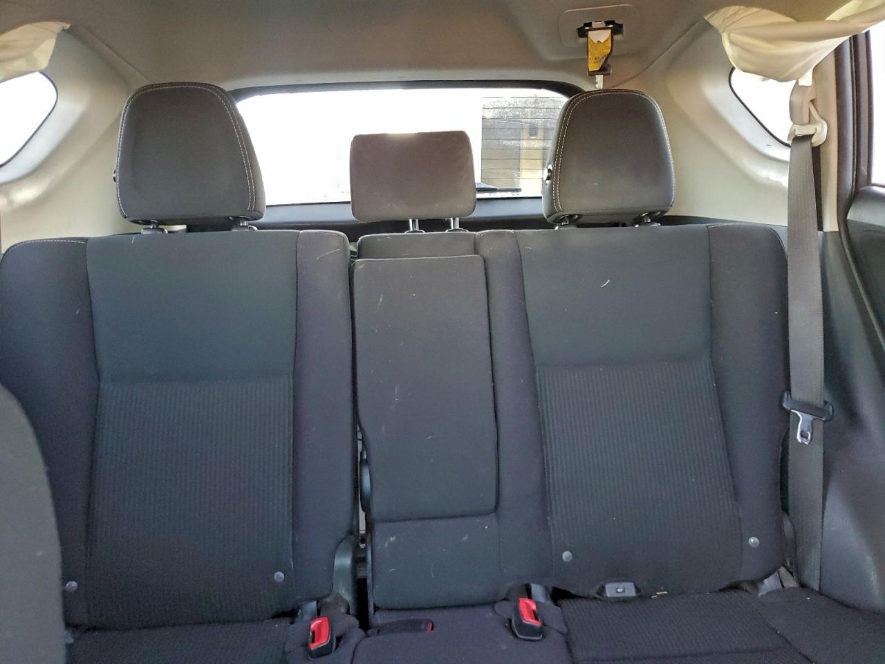 Toyota RAV4 Xle Image 5