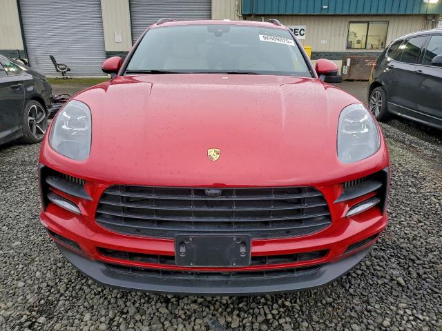Porsche Macan S Image 7